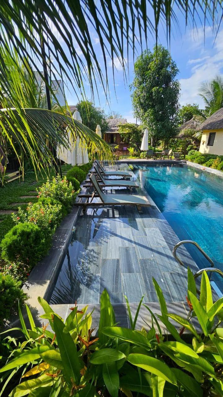 Phoenix Hotel Pool Villa Hoi An Bagian luar foto