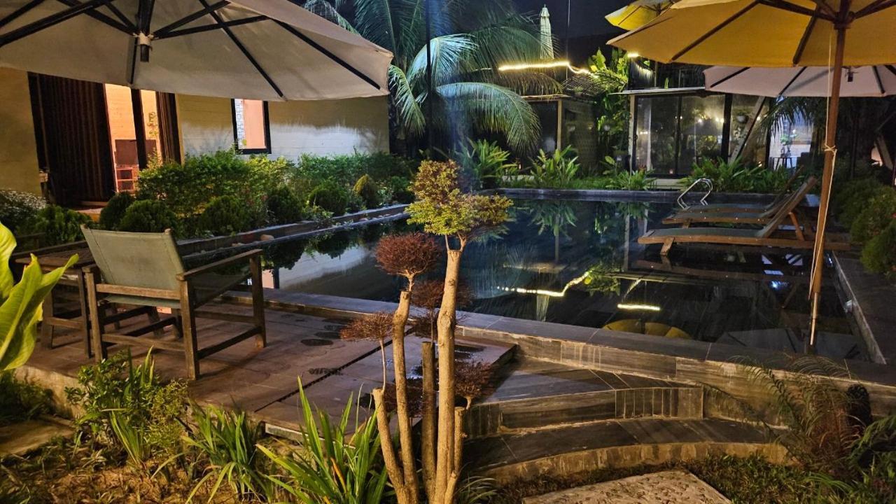 Phoenix Hotel Pool Villa Hoi An Bagian luar foto